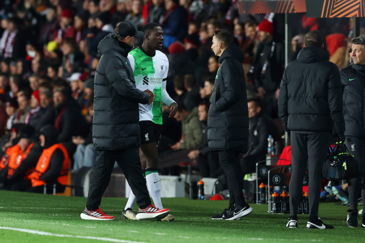 Bild till nyheten Klopp om Konatés skada